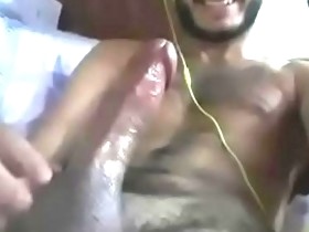 Gay arab with big cock cums a lot - more at twitter: @malexaffection